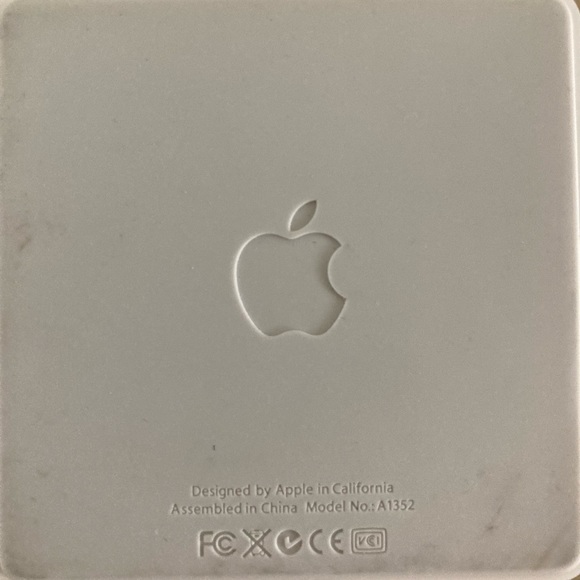 {Apple} Docking Station iPad 2 or 3 - Picture 6 of 6